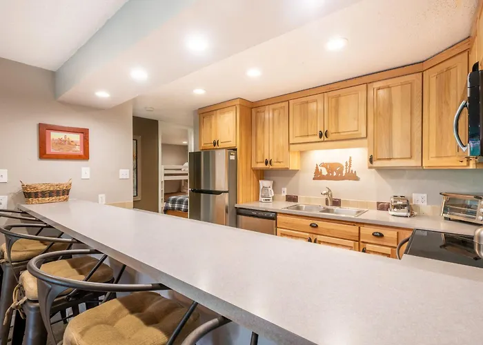 Holiday home Snowbridge Square 108